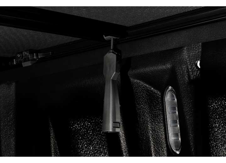 Extang 2001-2006 Silverado/Sierra 1500 (Inc 07 Classic) 6.5 ft Trifecta 2.0 Soft Tri-Fold Tonneau Cover - 92940 - image 11