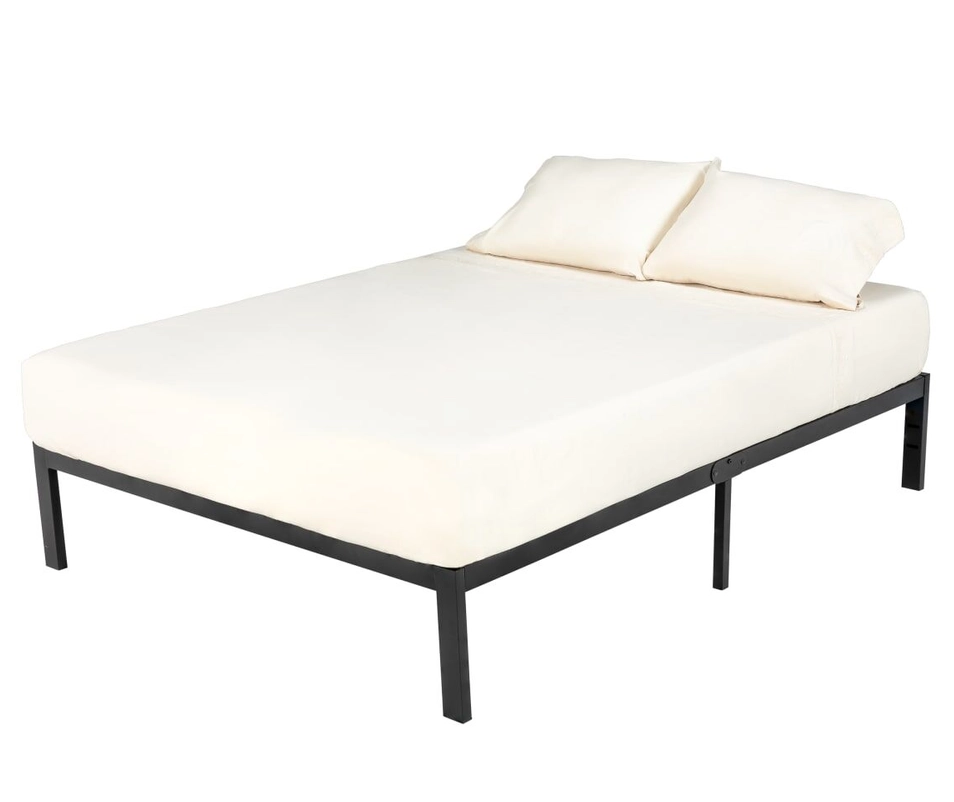 Lippert Bed Sheet, Fits Up To 14 in High Mattress - 2024121144