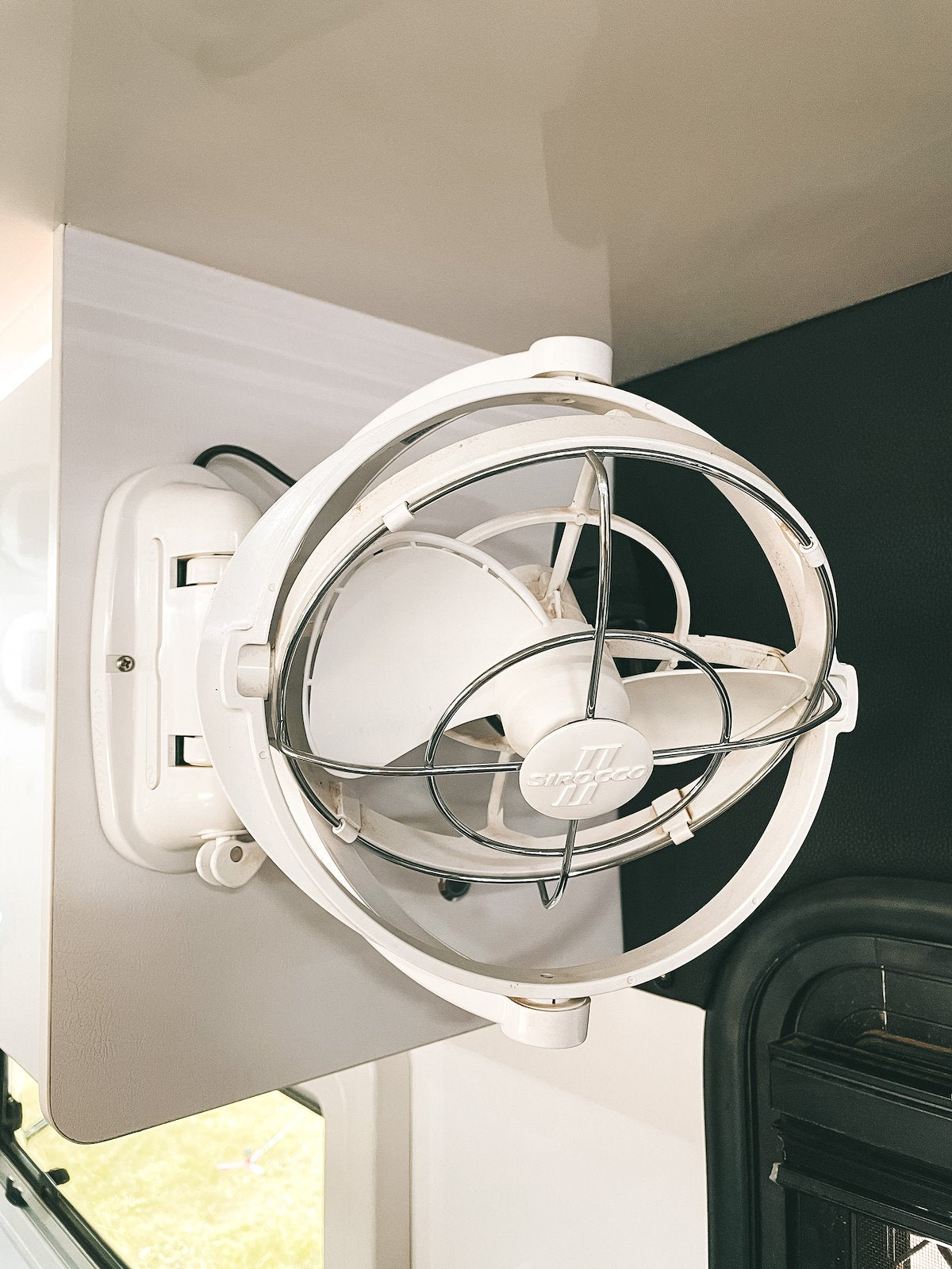 Caframo Limited Fan, 7 in, 3 Speed, 12 V or 24 V - 7010CAWBX