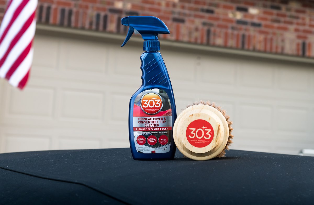 303 Products Inc. Vinyl Cleaner, 16 oz Spray Bottle - 30571