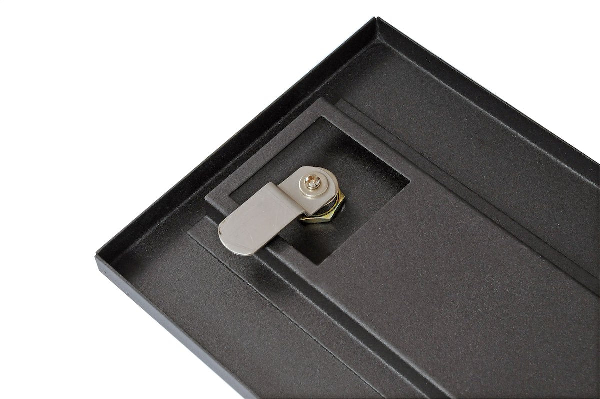 Dee Zee Tool Box, Wheel Well With 5 Drawers, Black Powder Coated Steel, 20.5 in Length x 8.5 in Width x 18.88 Height - DZ95D