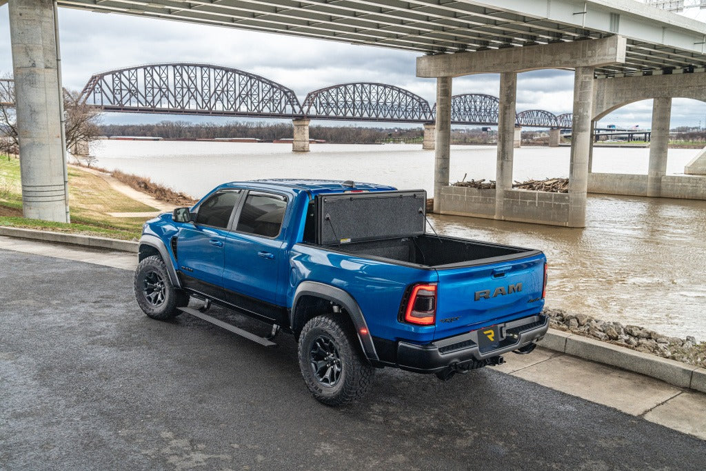 UnderCover Hard Folding Tonneau Covers UX32008 product image 16
