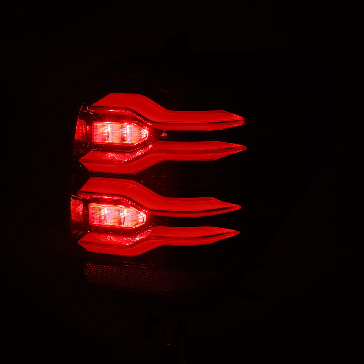 AlphaRex Tail Light Assembly 690030 product image 3