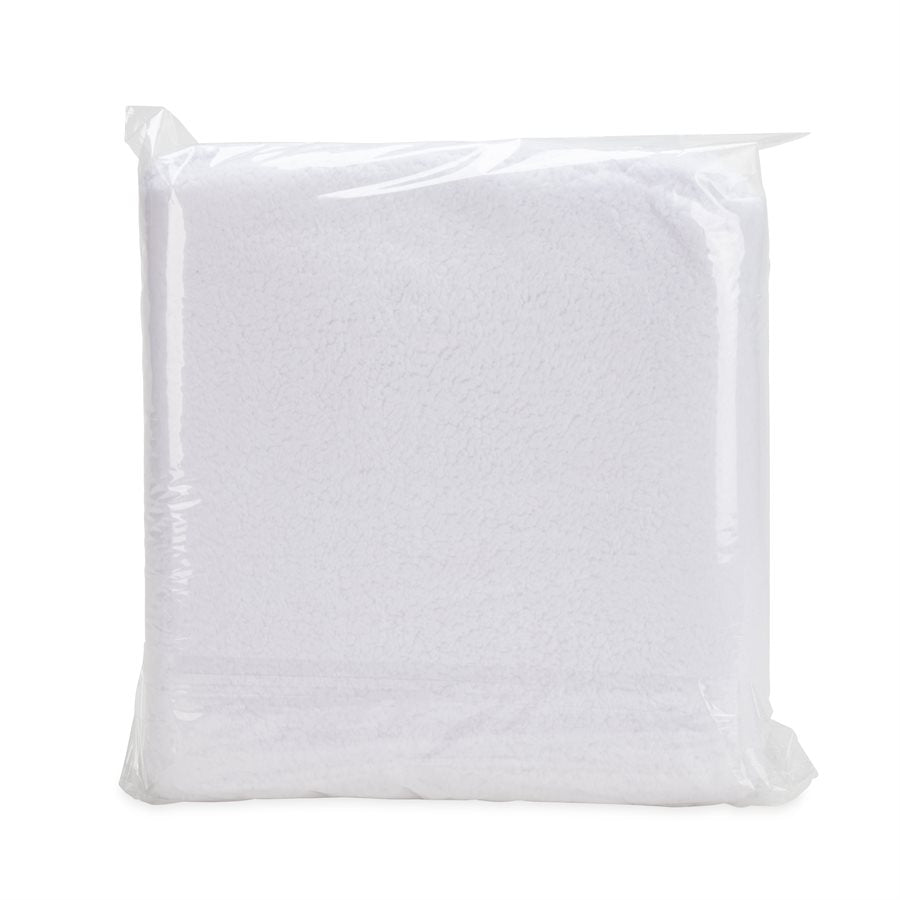 Camco Roof Vent Insulation, For 14 in x 14 in Vents, 3 in Foam With Reflective Backing - 45192