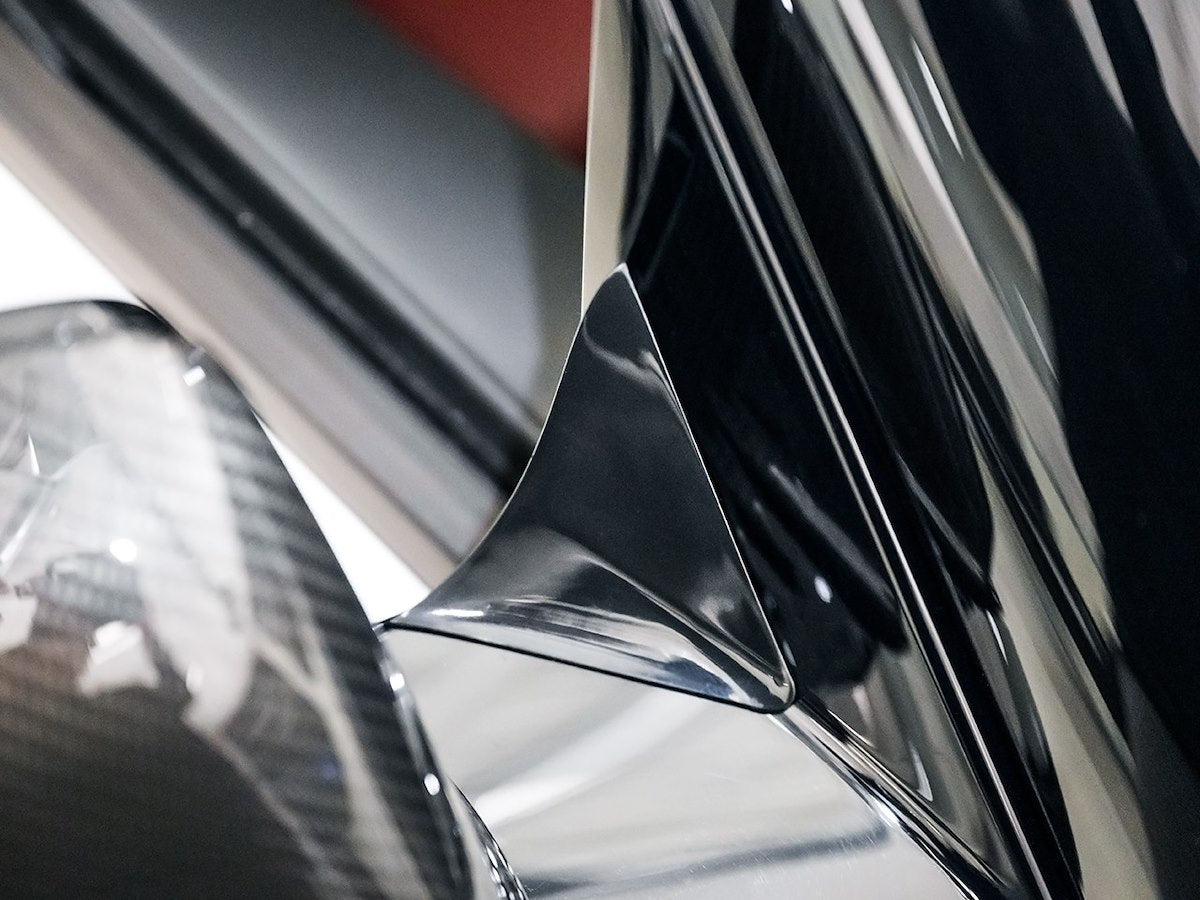 AWE Tuning Side Window Deflector 1110-11012 product image 6