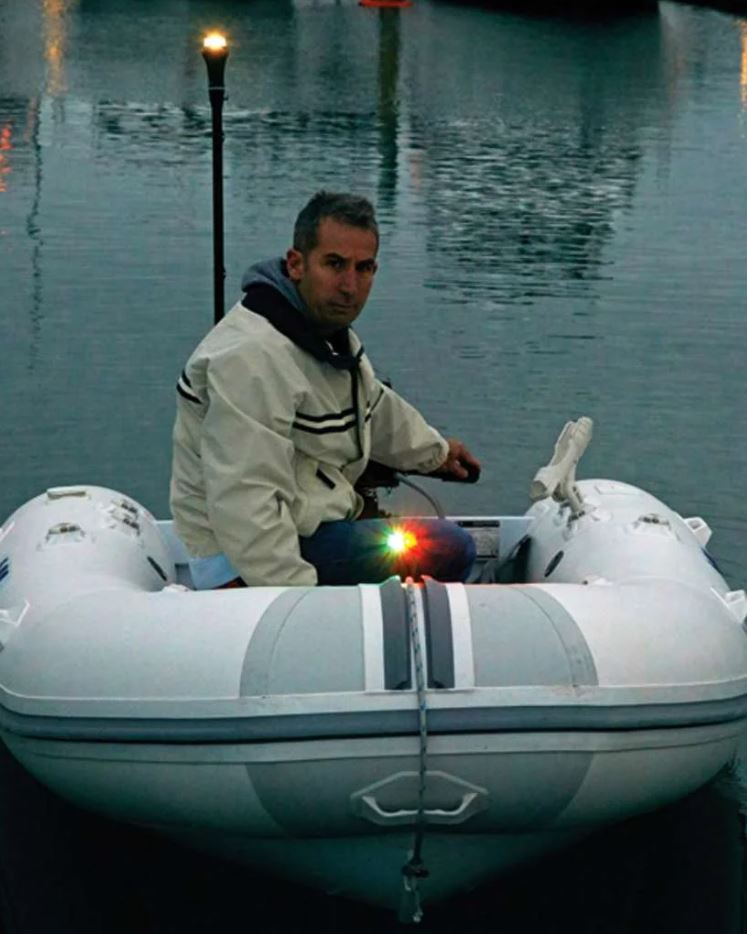 Railblaza Navigation Light, For Up To 36 ft Boats, 2.36 in Diameter x 5 in Height, Red/Green LED - 02-5005-11