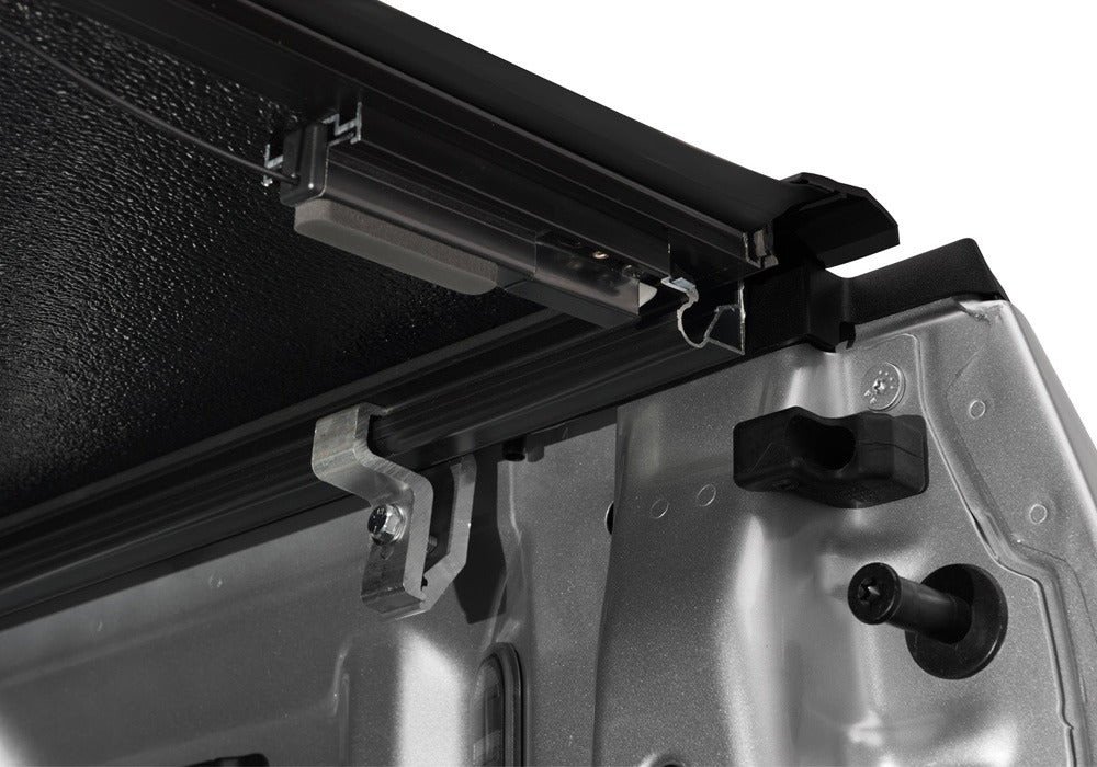 UnderCover Hard Folding Tonneau Covers FX21026 product image 11
