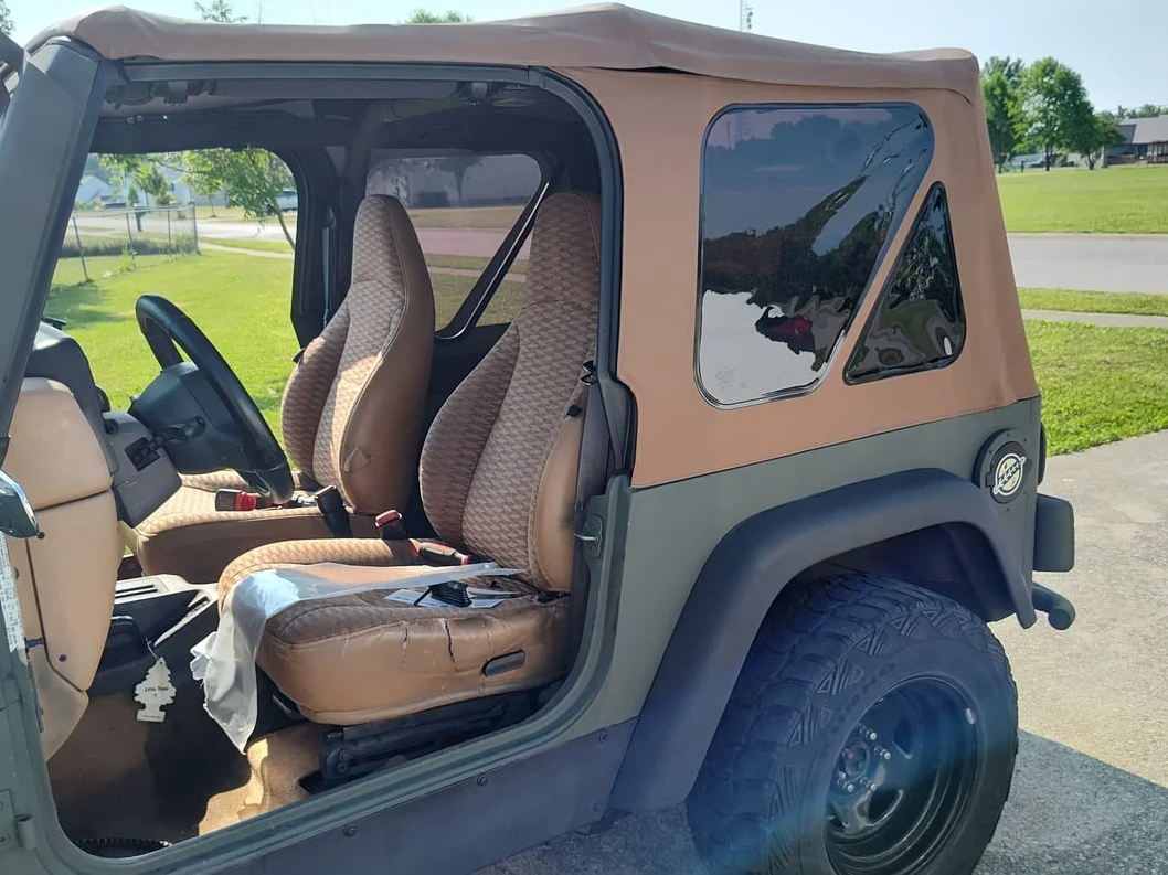 Bestop Soft Top 54720-37 product image 3