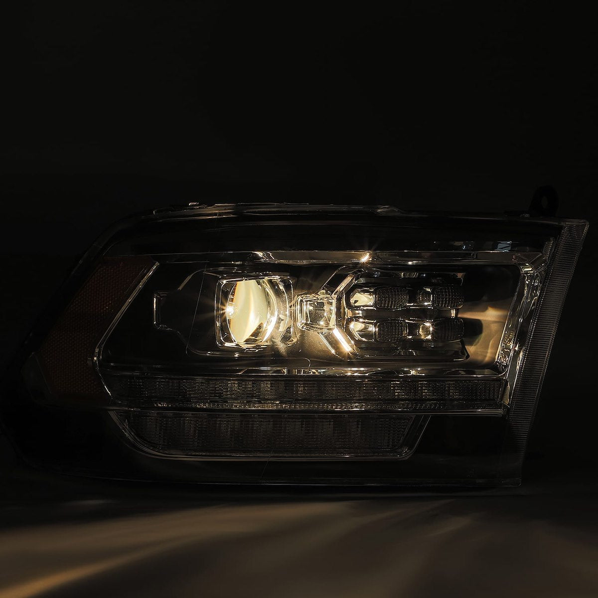 AlphaRex Headlight Assembly 880520 product image 5