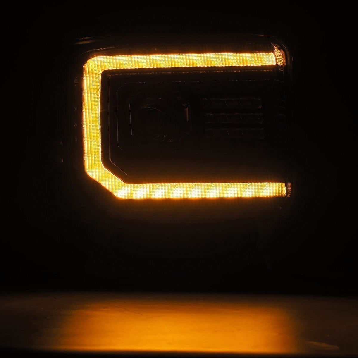 AlphaRex Headlight Assembly 880614 product image 5