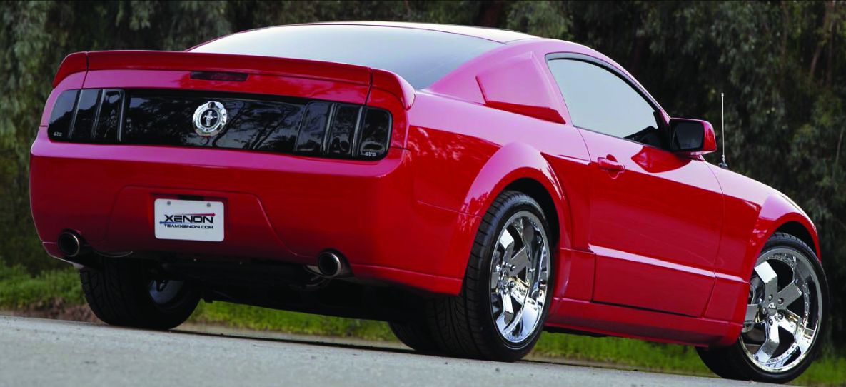 GT Styling Tail Light Center Panel Cover, Blackouts, Blackout - GT4193
