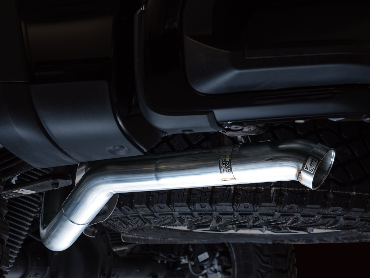 AWE Tuning Exhaust System Kit 3015-31972 product image 9