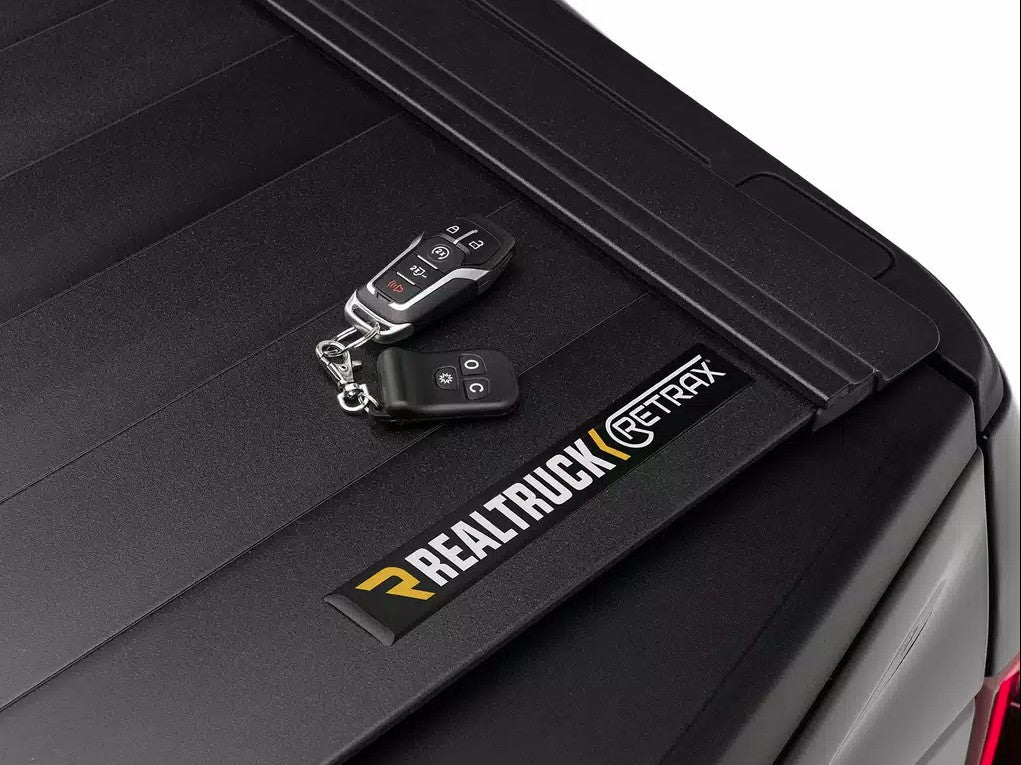Retrax Retractable Tonneau Covers 90832RTX product image 13