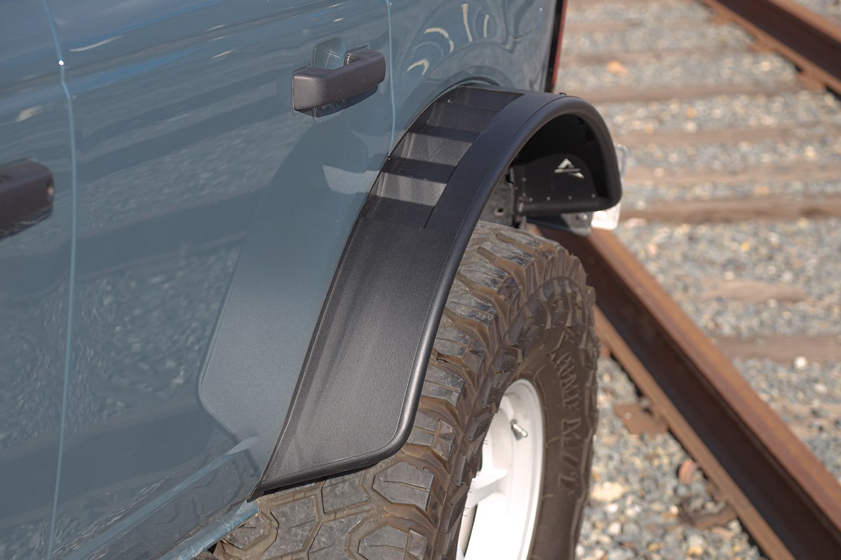 Attica 4x4 Fender Flare Set ATTFB01H102-BX-R product image 6