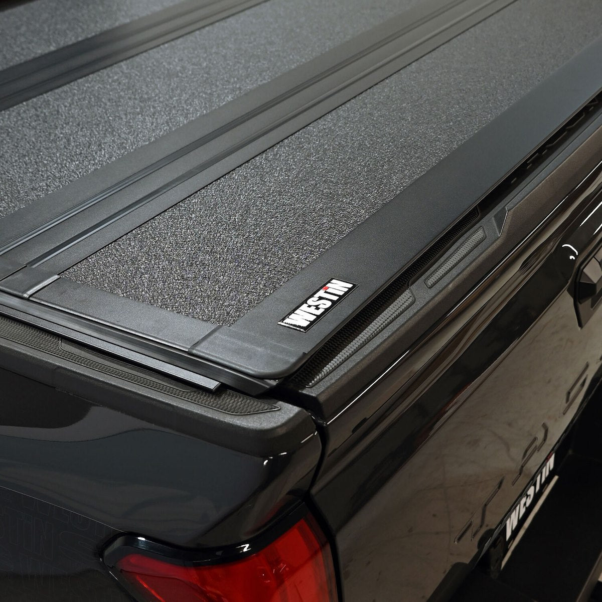 Westin Hard Folding Tonneau Covers 19-42785 product image 18