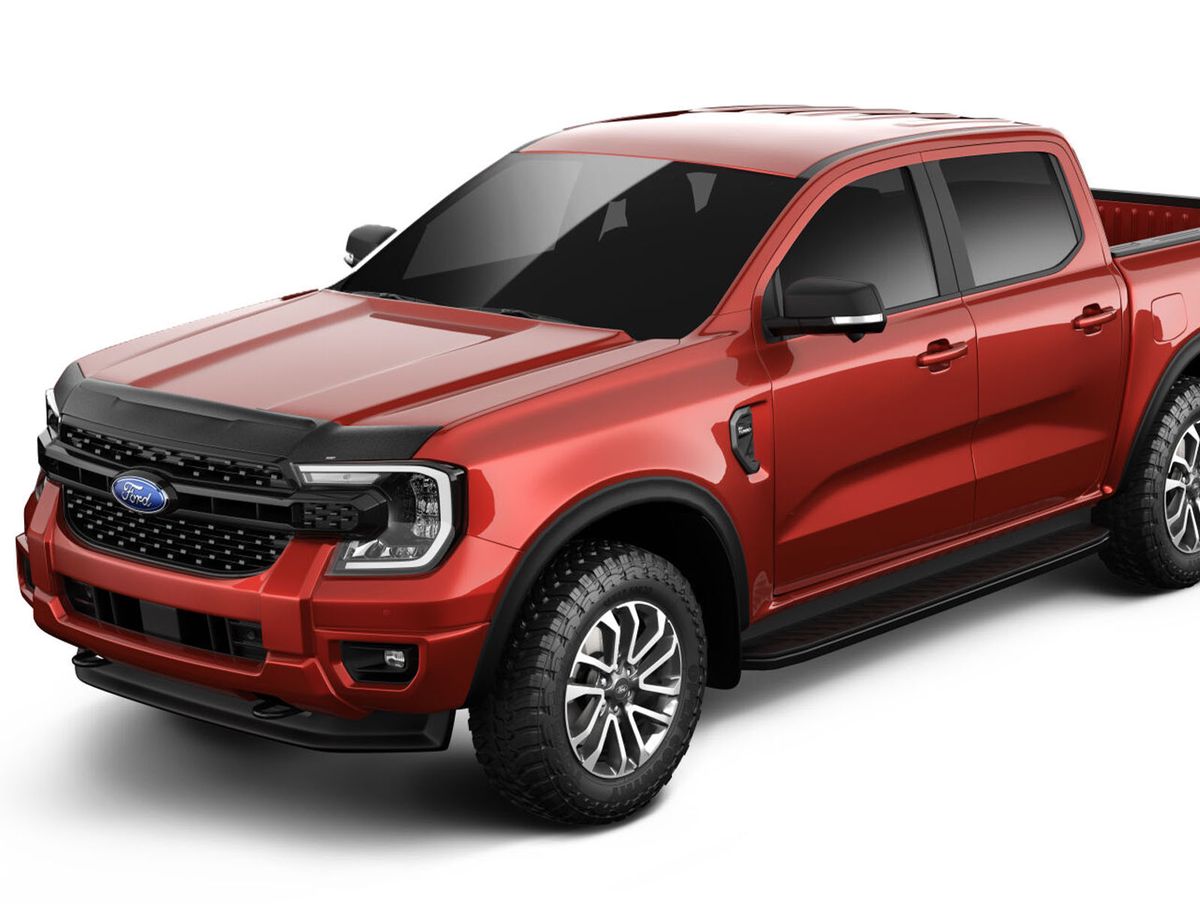 Husky Liners Hood Protectors & Bug Shields 2830266 product image 2