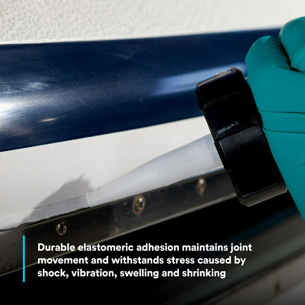 3M Adhesive Sealant, 3M 4000 UV Fast Cure, Used To Bond Aluminum/Wood/Gelcoat And Fiberglass, 600 Milliliter - 05508