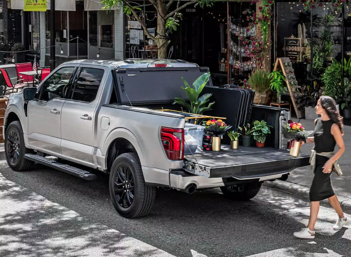 BAK Hard Folding Tonneau Covers 448524 product image 9