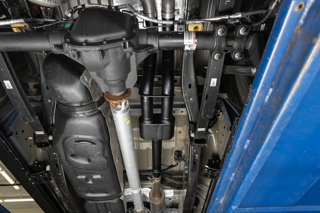 Flowmaster Exhaust Muffler Assembly 818171 product image 8