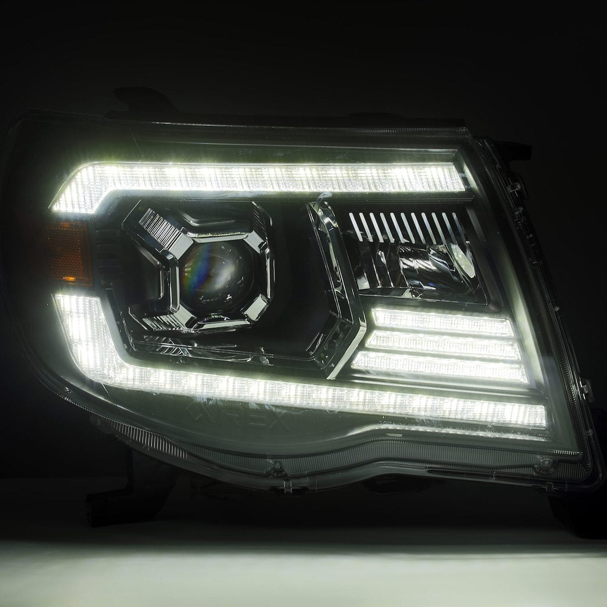 AlphaRex Headlight Assembly 880739 product image 3