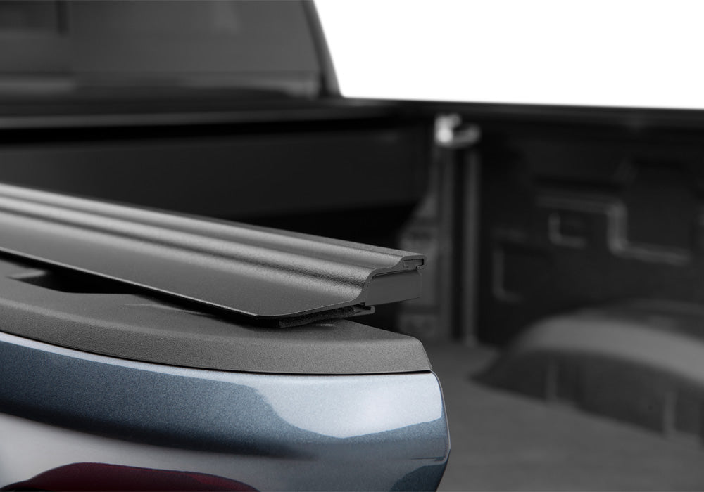 Retrax Retractable Tonneau Covers 60484 product image 13