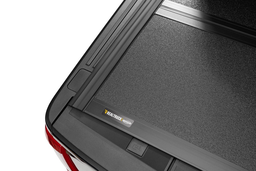 UnderCover Hard Folding Tonneau Covers AX22032 product image 9