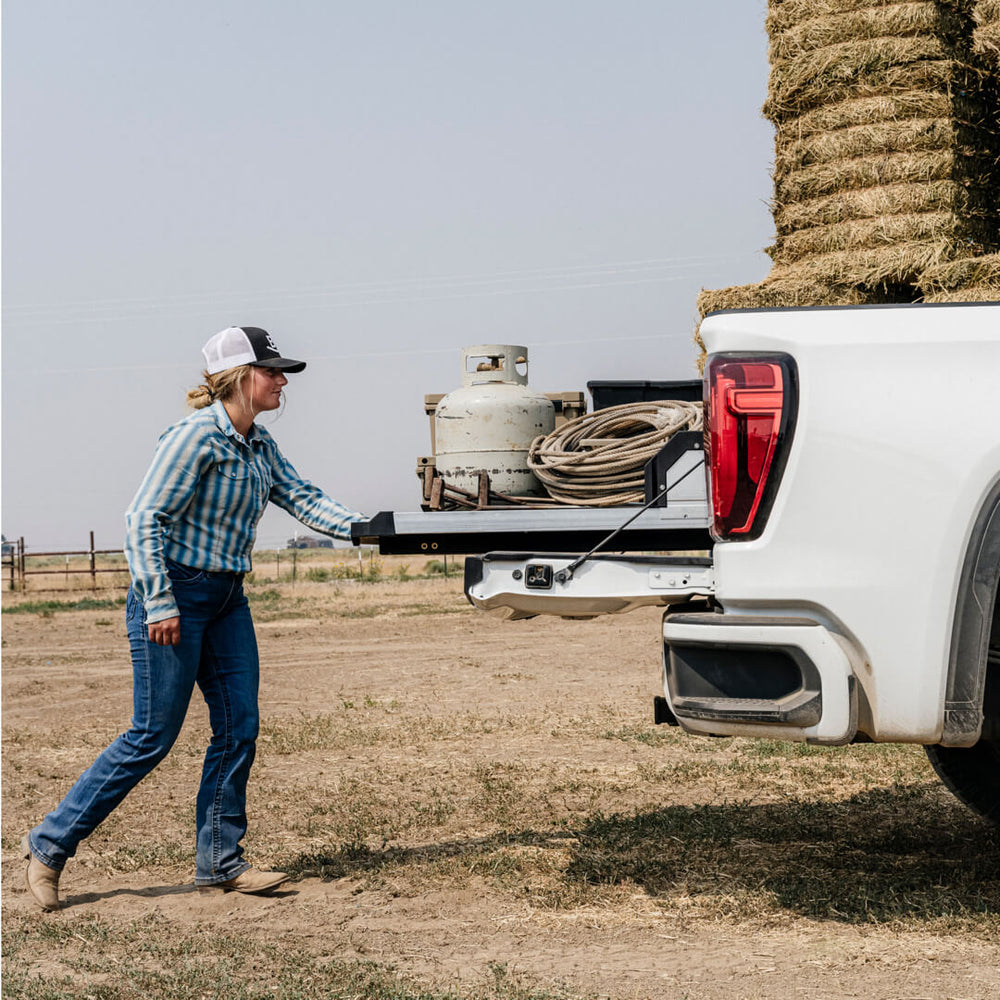 Cargo Glide Bed Slide, CargoGlide 2.0, 1500 lb Capacity, 95.4 in Length x 48.7 in Width x 6.8 in Height - DCG1500XL-9548