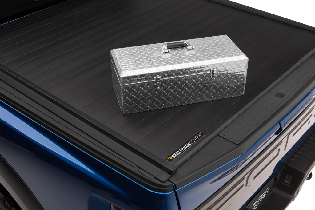 Retrax Retractable Tonneau Covers 30378 product image 16
