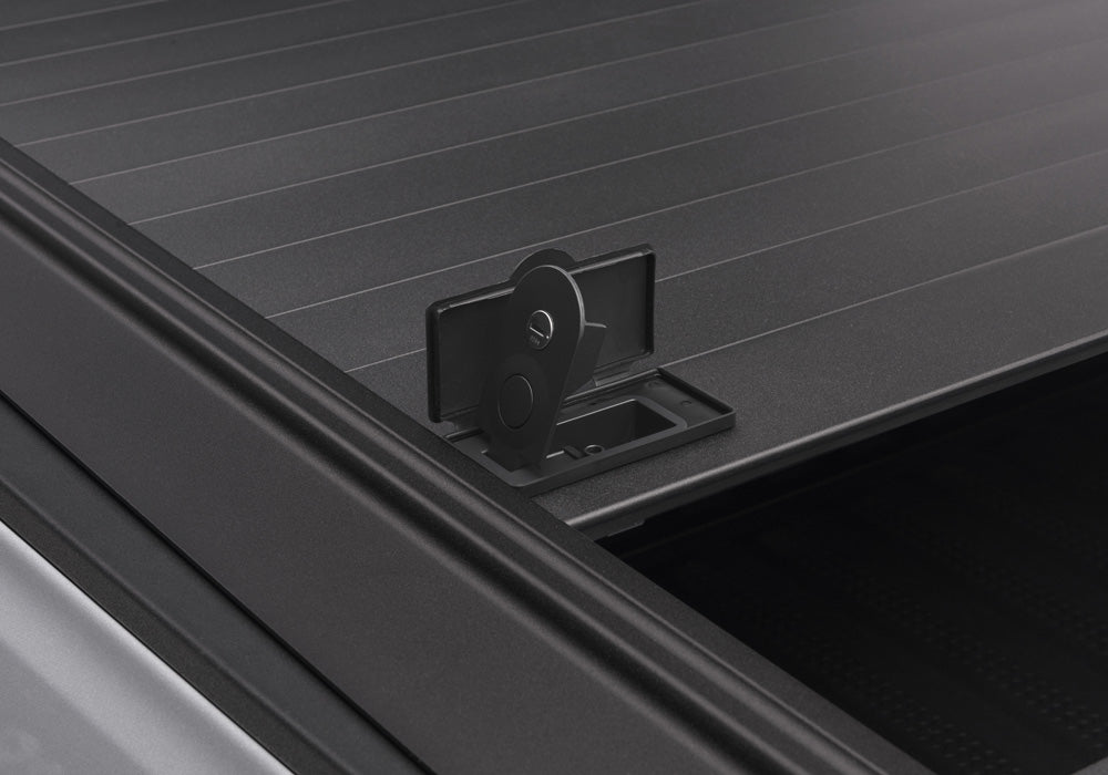 Retrax Retractable Tonneau Covers 60502 product image 6