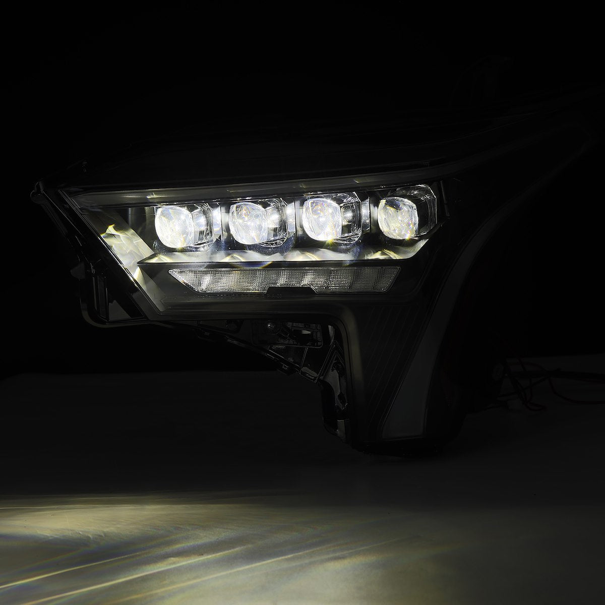 AlphaRex Headlight Assembly 880872 product image 5