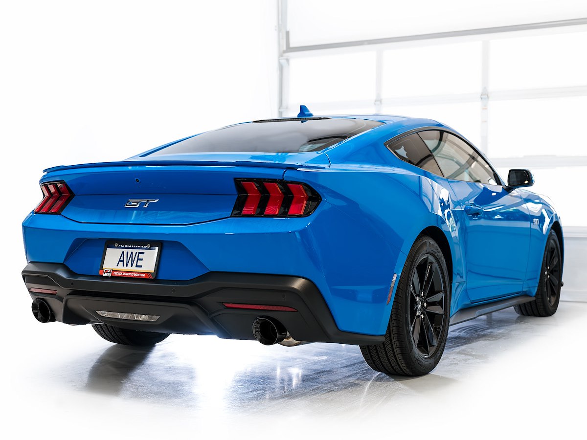 AWE Tuning Exhaust System Kit 3015-33650 product image 16