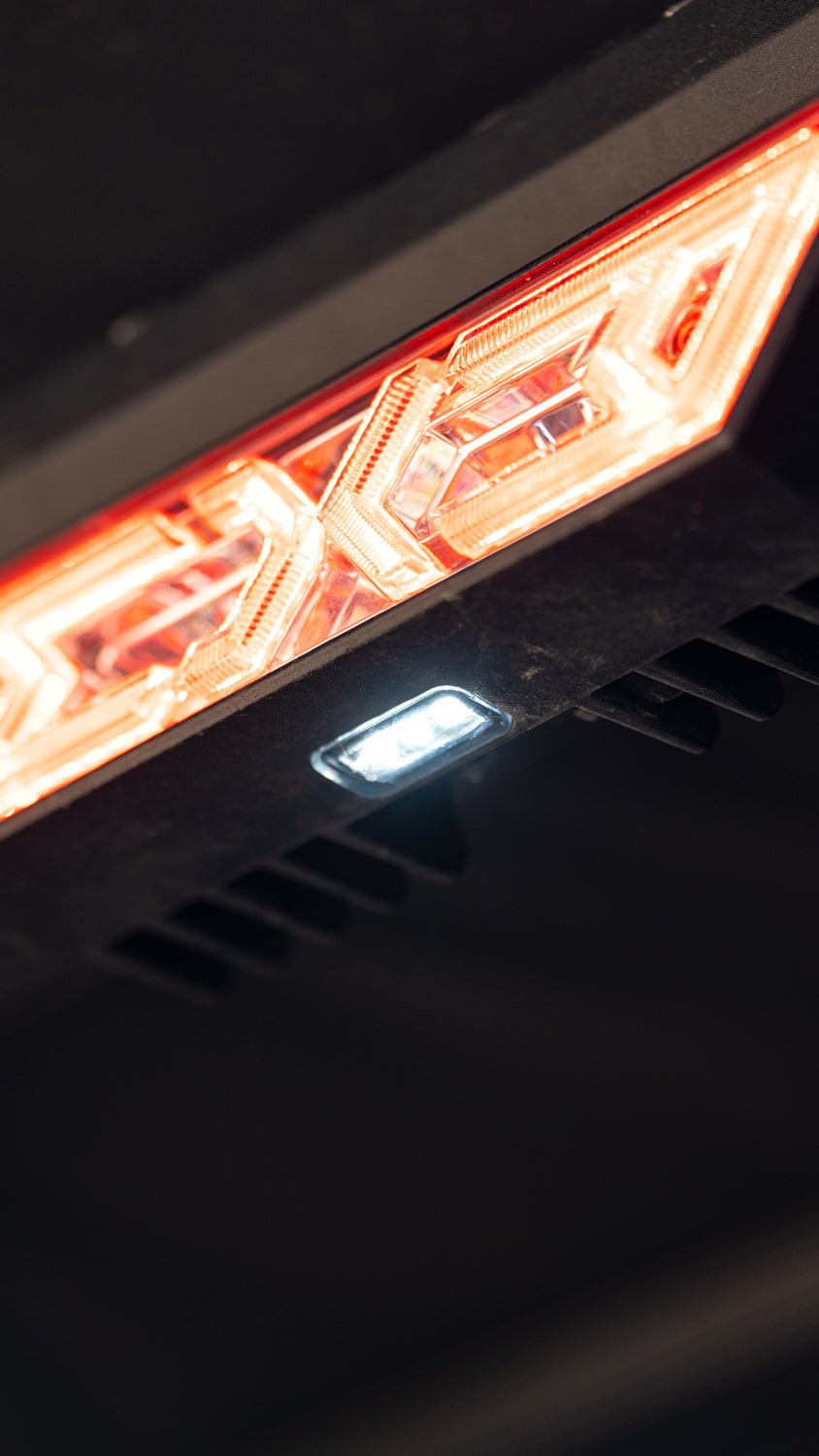 AlphaRex Auxiliary Light 940019 product image 22
