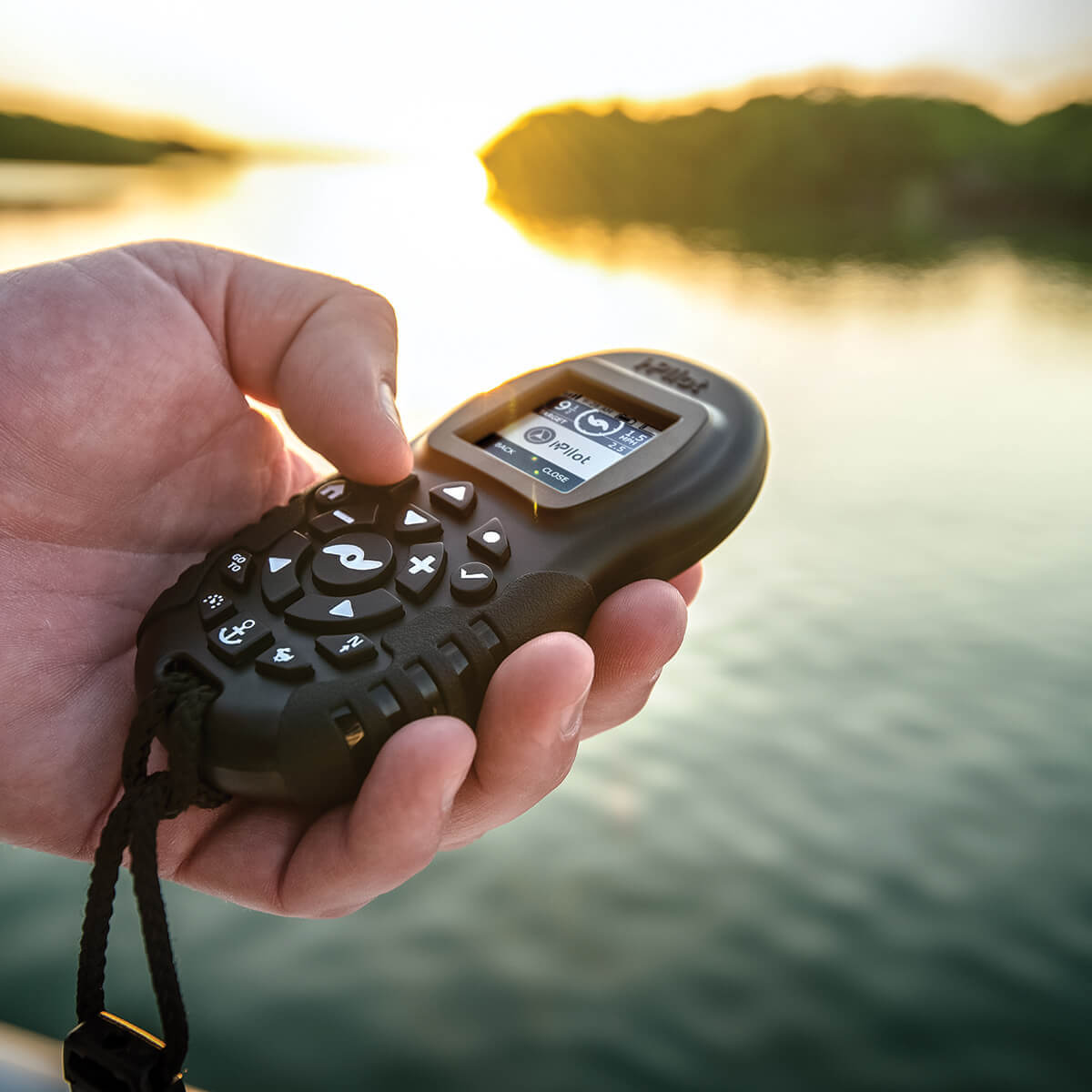Minn Kota Trolling Motor Remote Control, For Ultrex/Ulterra/Terrova And PowerDrive V2 - 1866550