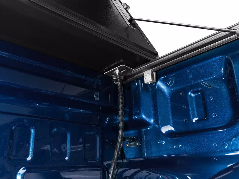 BAK Hard Folding Tonneau Covers 1126226 product image 11