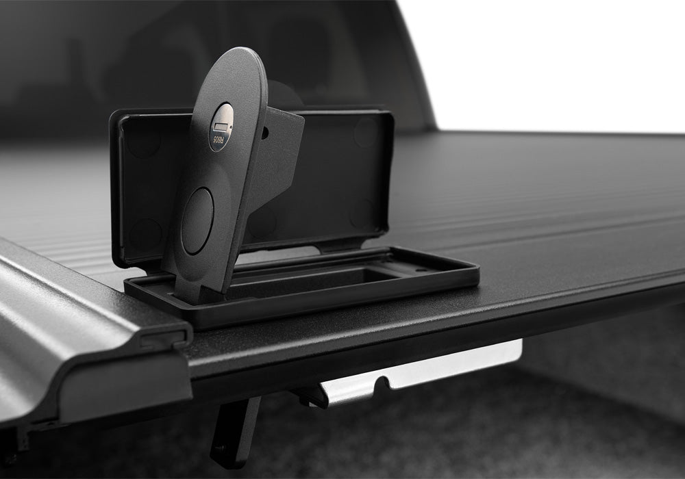 Retrax Retractable Tonneau Covers 60379 product image 12