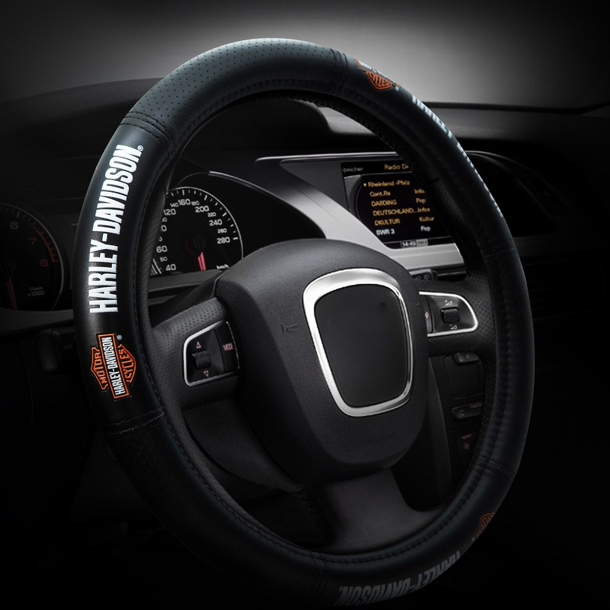 Plasticolor Steering Wheel Cover, Black - 006733R01