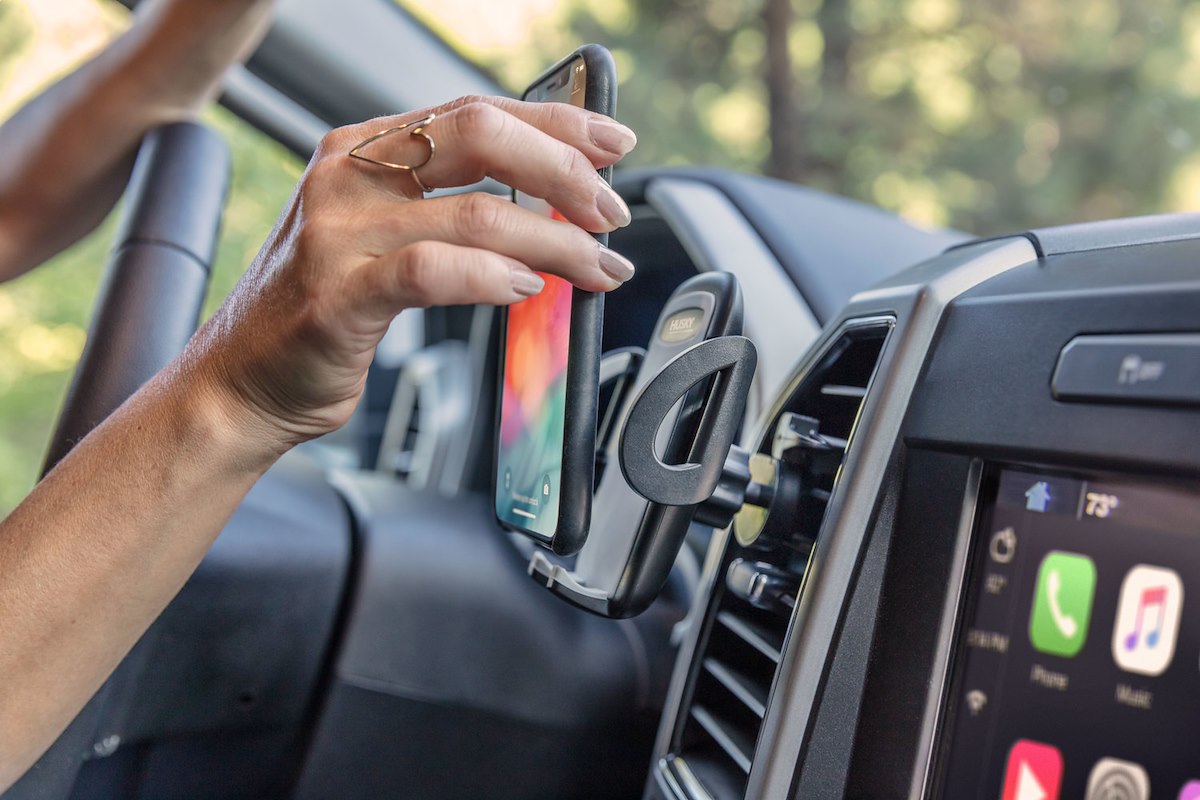 Husky Liners Phone Mounts & Organizers 87000 product image 7