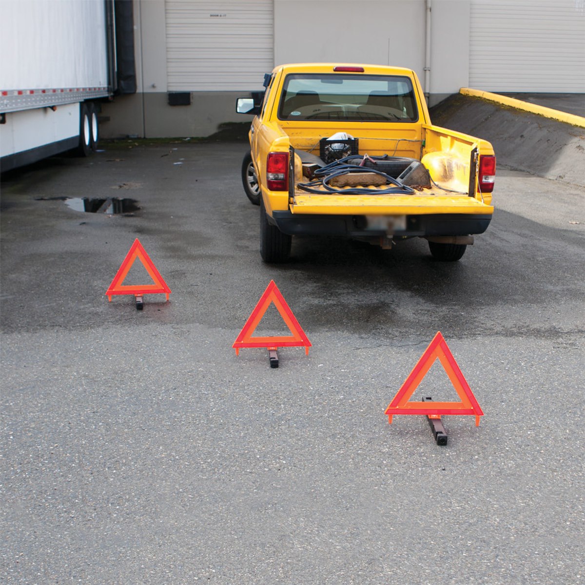 Performance Tool Emergency Reflector Kit, 17-1/2 in Length x 17.2 in Height, Set Of 3 - W1498