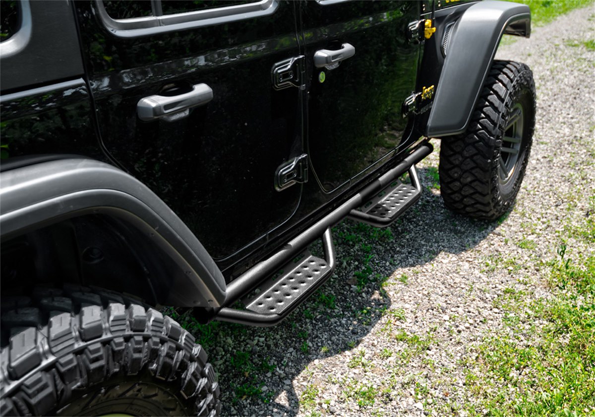 N-Fab Nerf Bar, RS Series, 2 in Round Bent, Black Textured Powder Coated - 518416612
