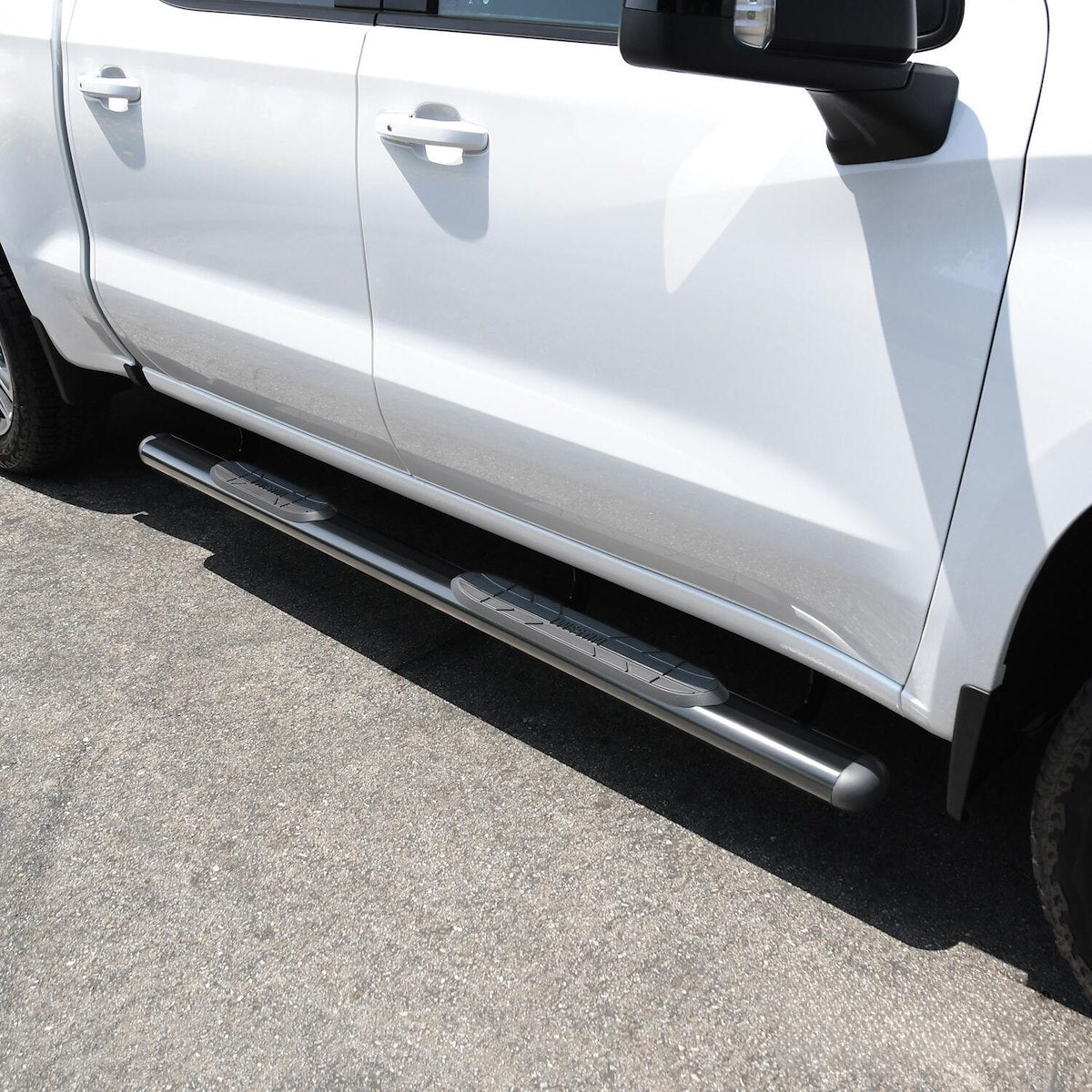 Westin Running Boards & Nerf Bars 22-2255 product image 4