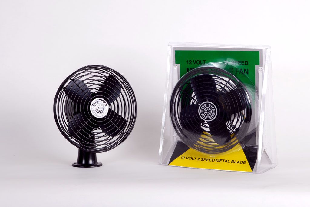Madison Accessories Fan, 2 Speed, 12 V DC, 0.9 amp - 31000
