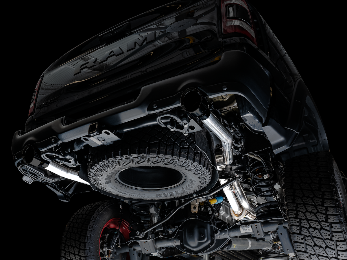 AWE Tuning Exhaust System Kit 3015-33005 product image 15
