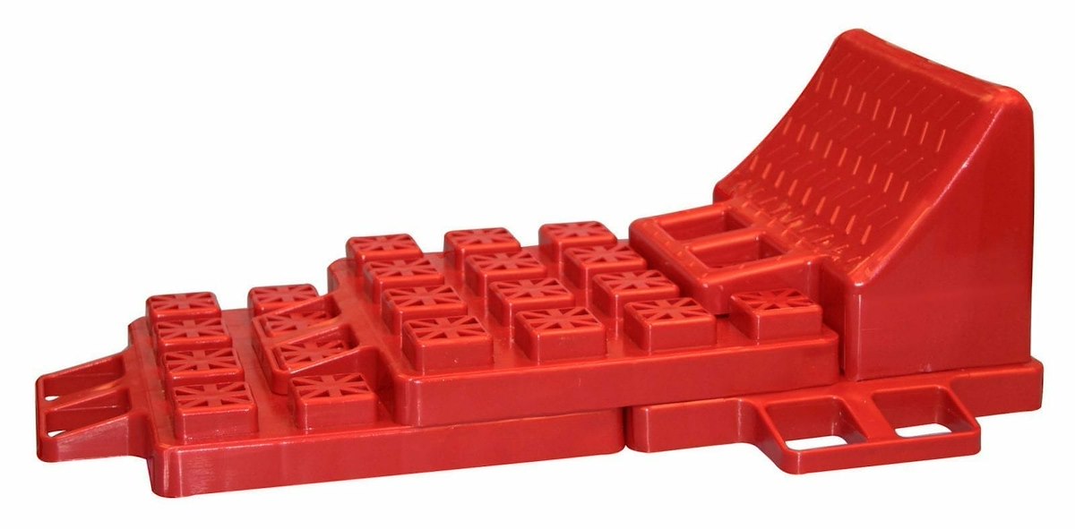 Valterra Wheel Chock, Red - A10-0922