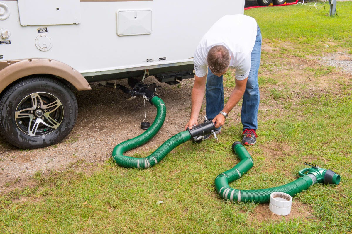 Lippert Sewer Hose, 20 ft Extended Length, 5 ft 6 in Compressed Length, 3 in Diameter - 360784