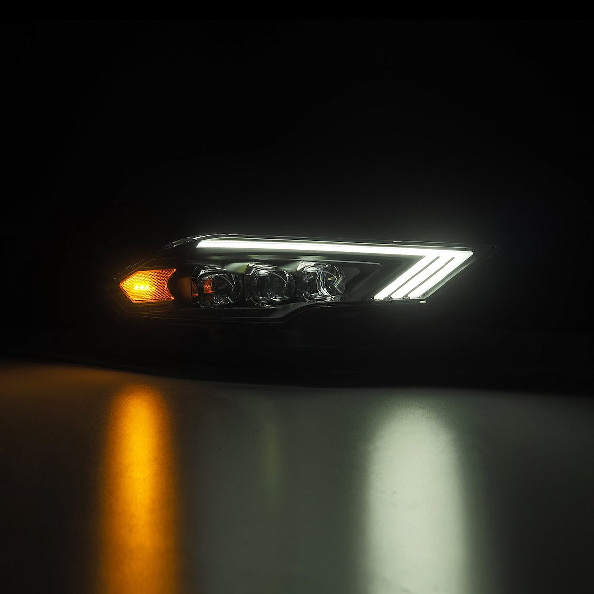 AlphaRex Headlight Assembly 880258 product image 4