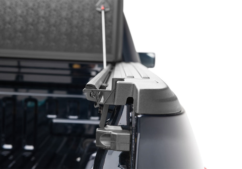 UnderCover Hard Folding Tonneau Covers AX22030 product image 7