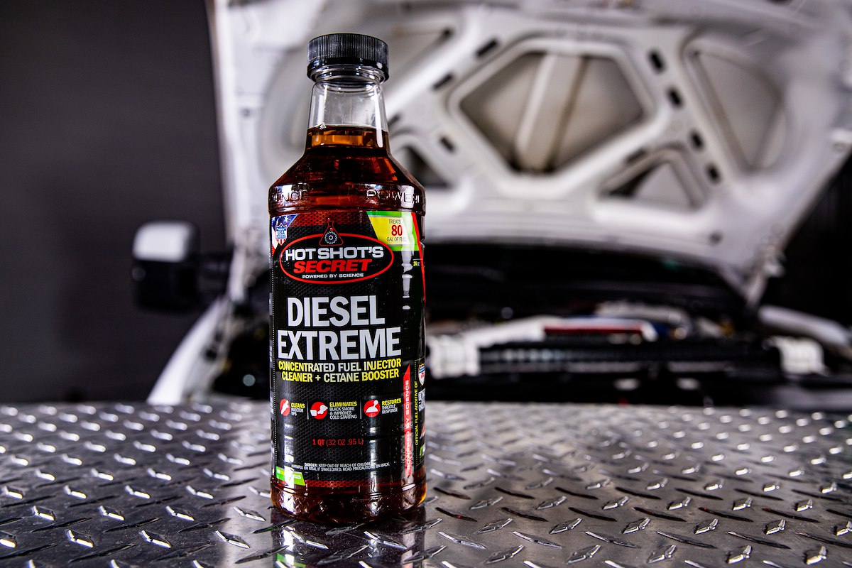 Hot Shot's Secret/ Lubrication Specialties Fuel Additive, Treats Up To 80 gal, 32 oz Bottle - P040432Z