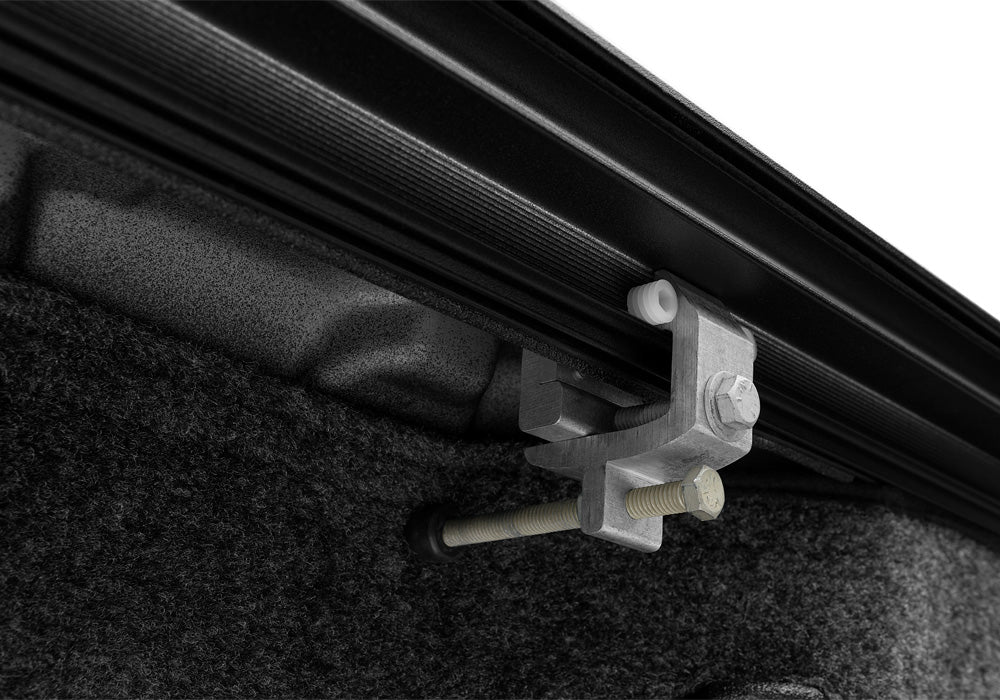 Retrax Retractable Tonneau Covers T-60484 product image 12
