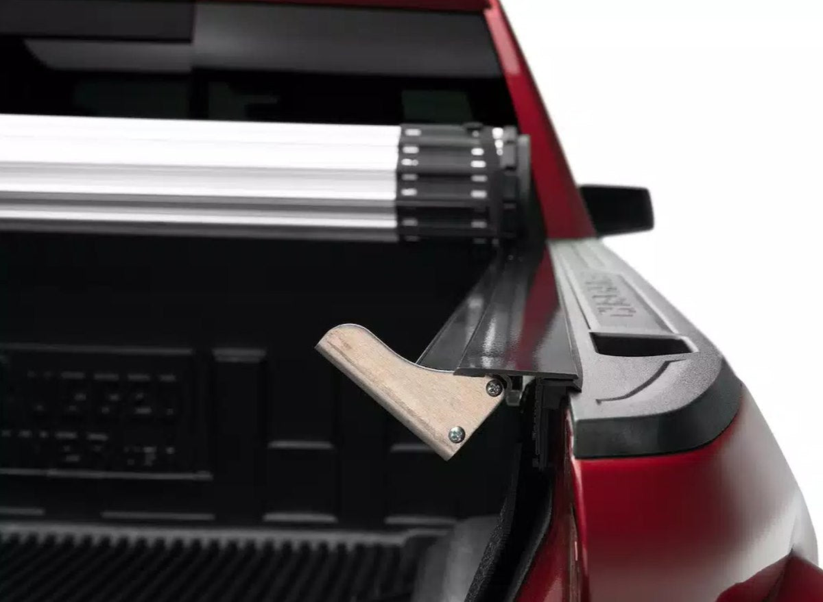 BAK Hard Rolling Tonneau Covers 39101 product image 9