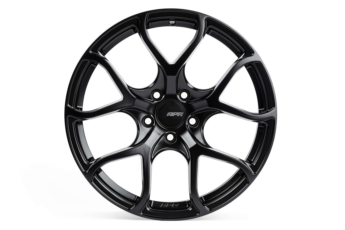 APR Wheel WHL00017 product image 1